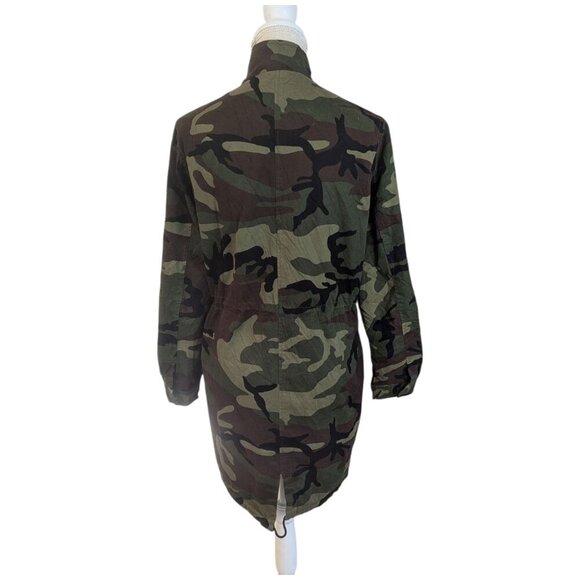 Forever 21 Camo Print Utility Jacket - Picture 4 of 5